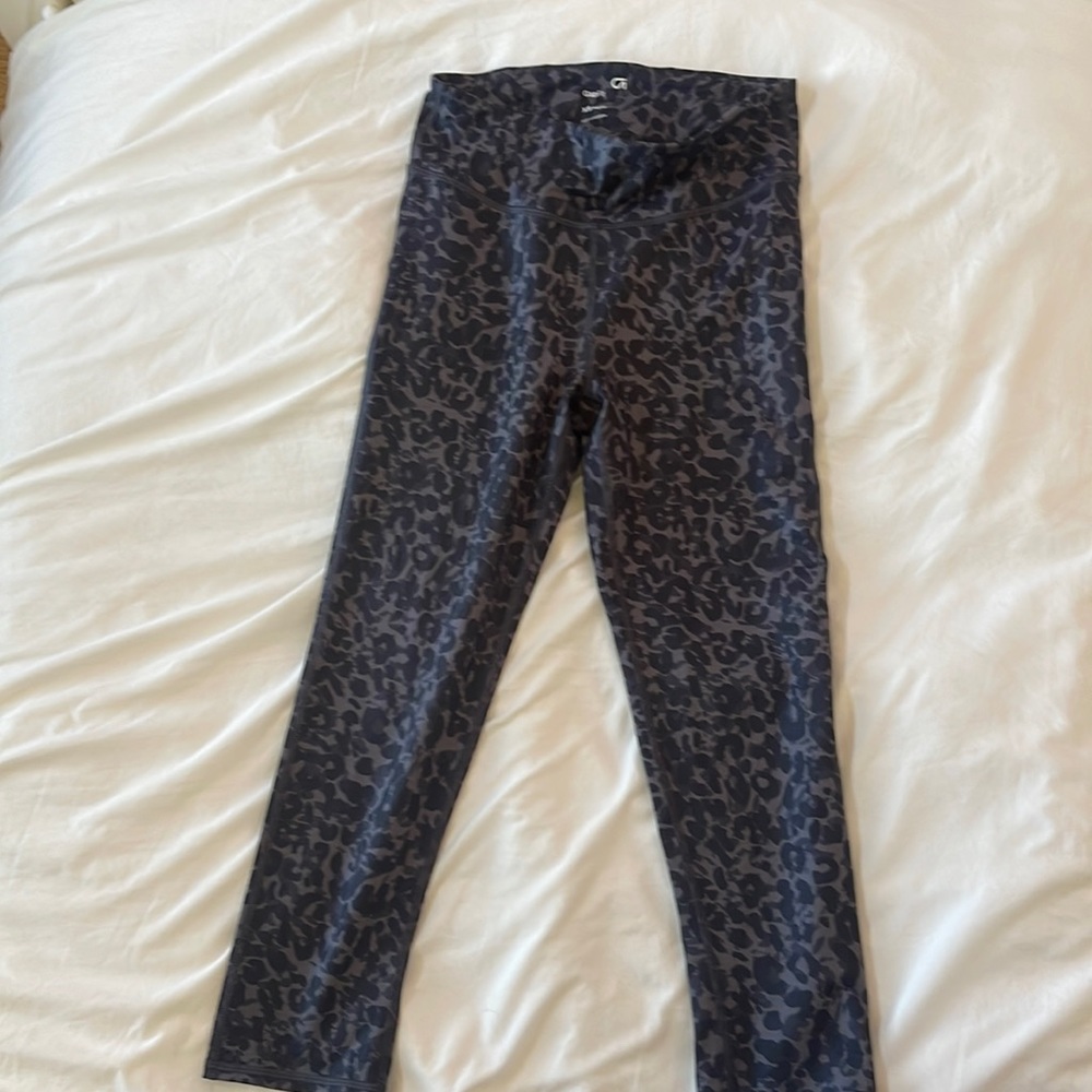 GAP fit Womens leggings XS regular length.